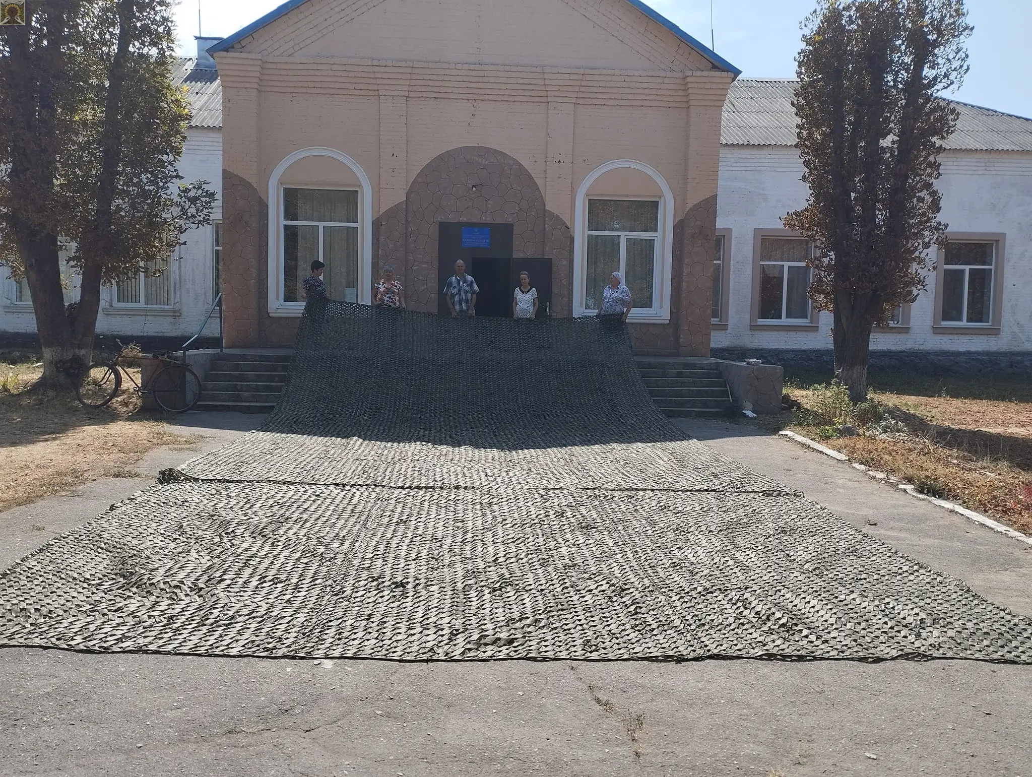 Матеріали для плетіння захисних сіток