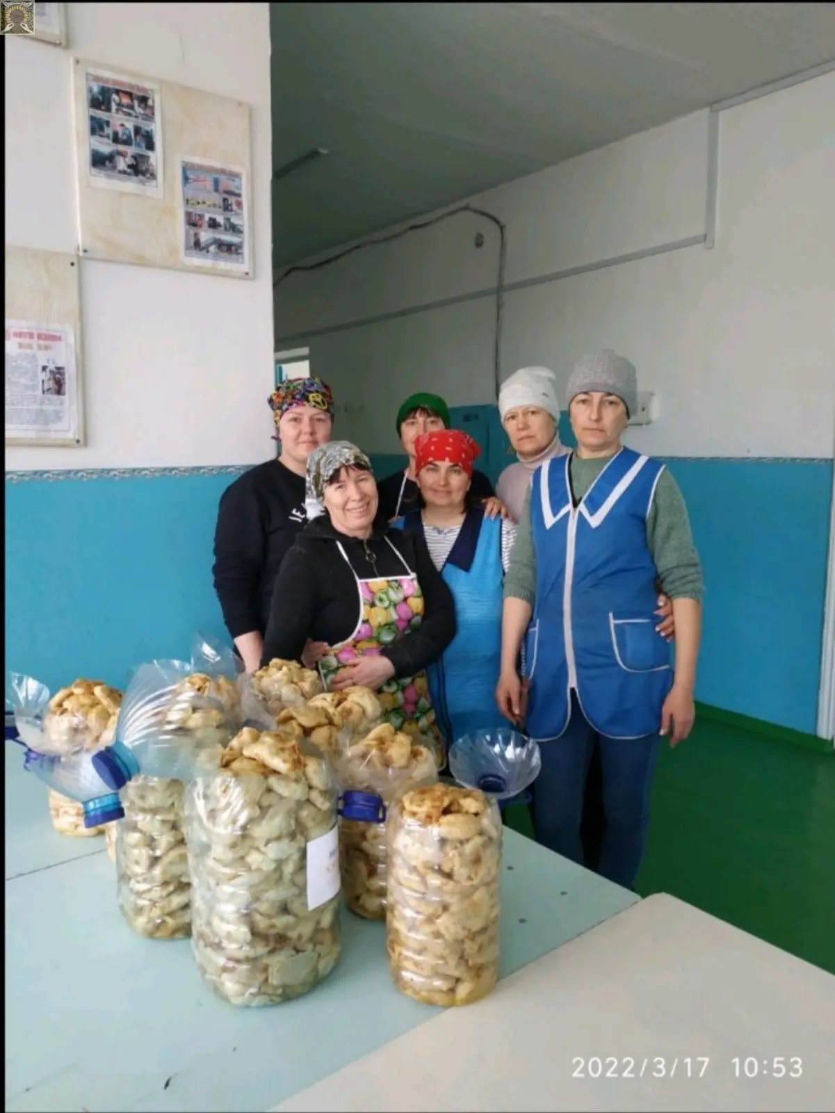 Волонтерки Кухарочки готують допомогу